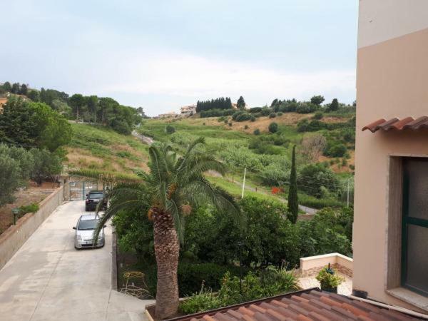 B&B La Collina Dei Poeti Catanzaro Buitenkant foto